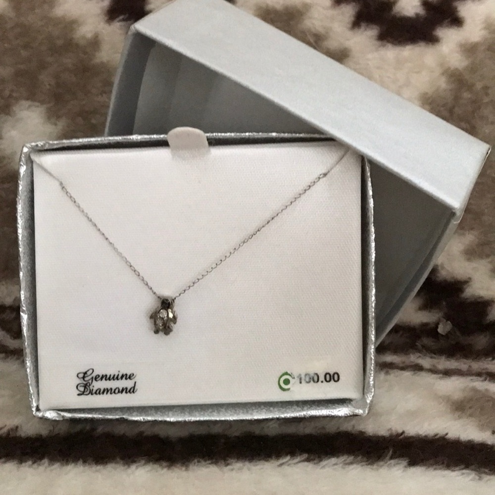 Dainty penguin necklace